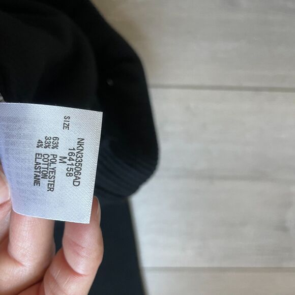 Niko And... black ribbed pants pull on elastic waist split hem size M - Picture 2 of 10